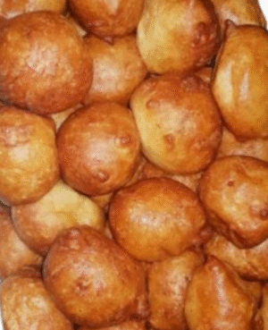 40 Freshly Made Delicious Afro/Nigerian Puff Puff- 5cm Each- Afro Caribbean Party Delight Pastry/ Small chops/ Finger Foods- Free & Fast Shipping
