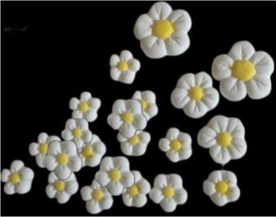 18 Beautiful Edible Sugar Fondant Balloon Blossom/Daisy Flowers White & Yellow or Choose Colour; Mixed Sizes; Handmade Cake/Cupcake Toppers/Decorations -Free & Fast Shipping